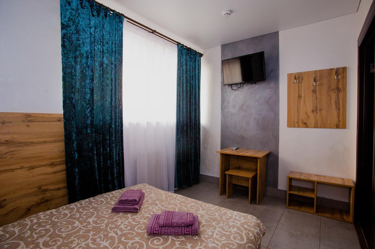 Ok Hotel Rivne Exteriér fotografie